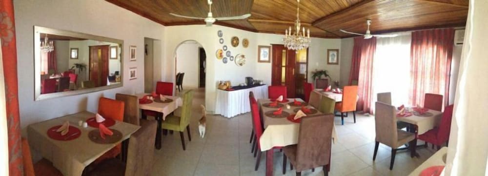 Valley View Guest House 30/46
