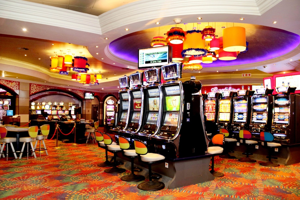 Rio Hotel 50/57