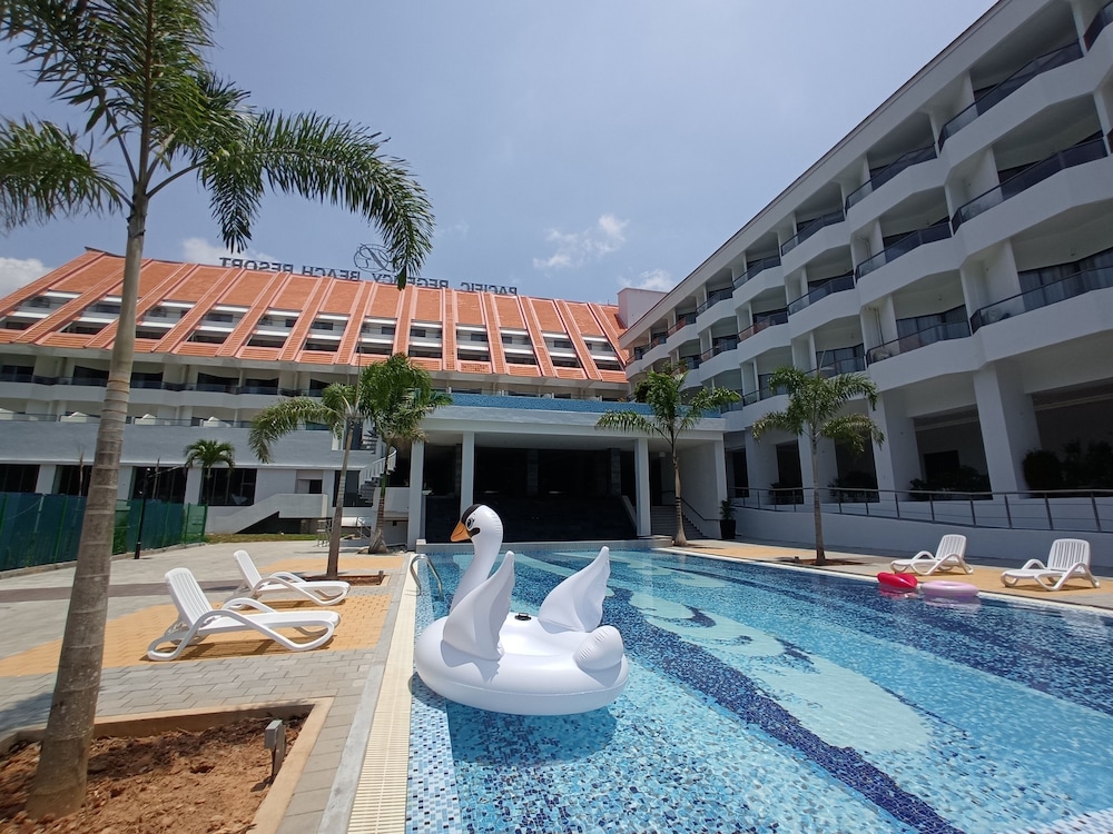 Pacific Regency Beach Resort Port Dickson 43/48