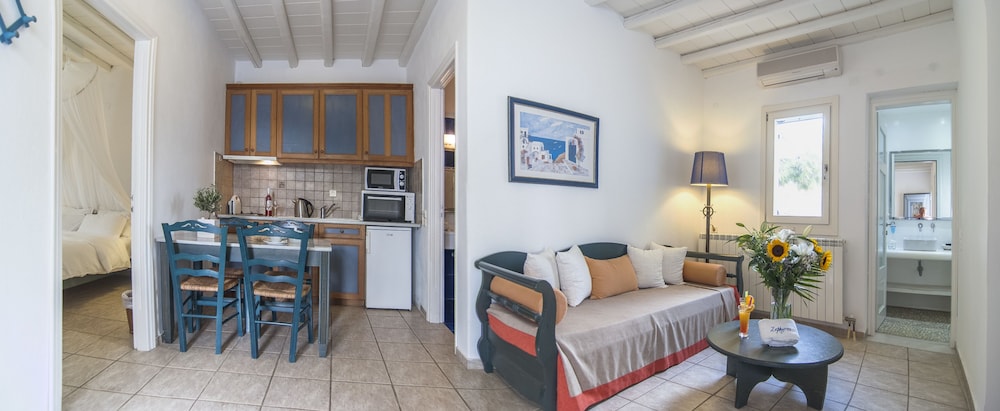 Zephyros Hotel 47/66