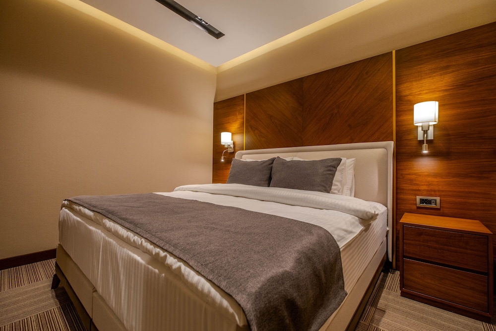 B'Istanbul Hotel 11/50