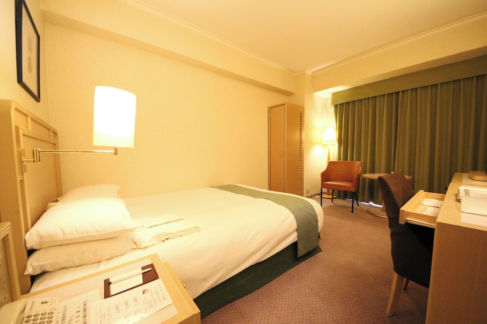 Semi Room, Single Bed