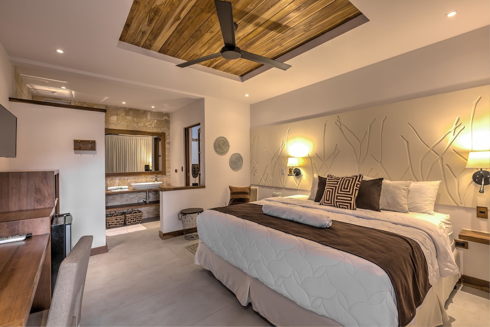 Umami Hotel - Adults Only 10/35