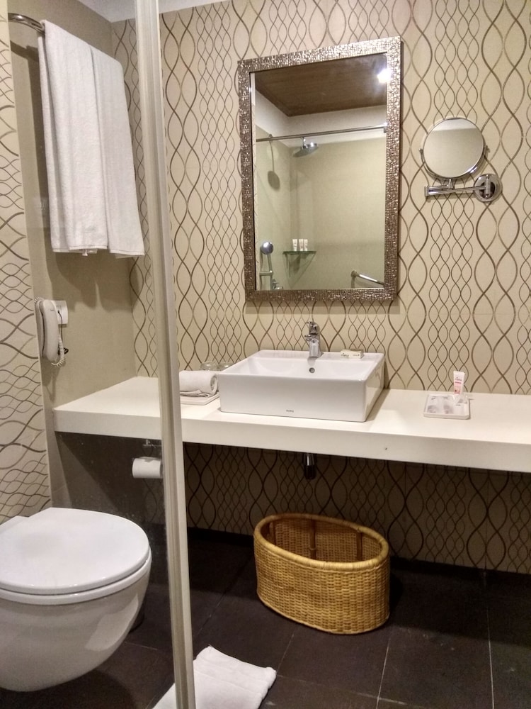 Welcomhotel by ITC Hotels, Kences Palm Beach 45/48