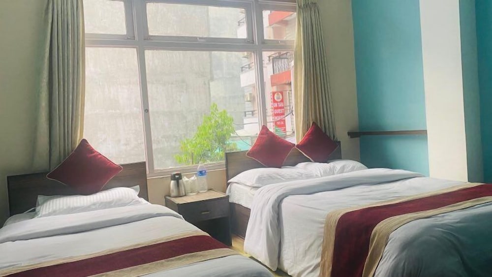 Hotel Discovery Inn 18/49