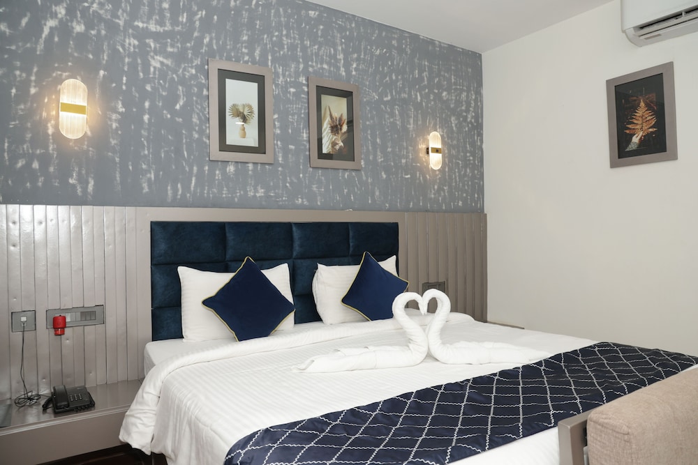 Grand Continent Anjuna A Sarovar Portico Affiliate Hotel 24/60