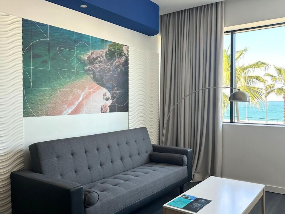 SoBlue Hotel 42/62