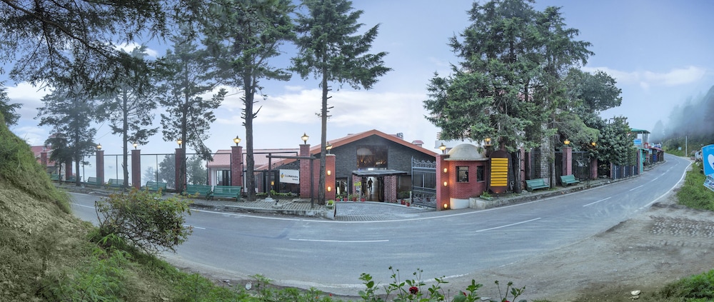 Club Mahindra Resort - Kanatal 45/46