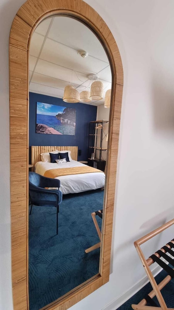 CLASSIC, DOUBLE BED