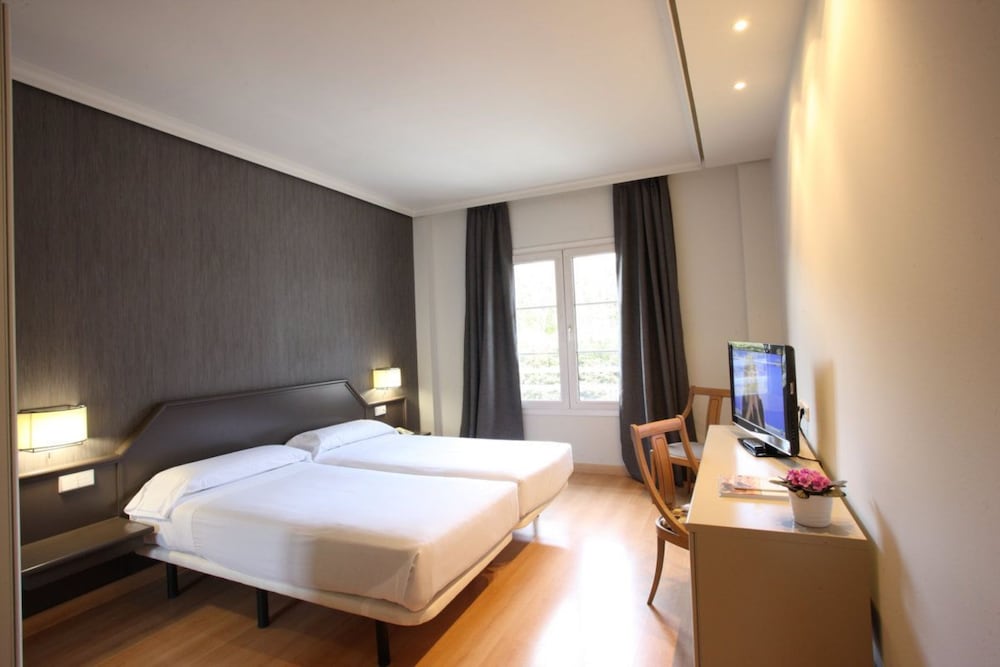 Urdanibia Park Hotel 6/35