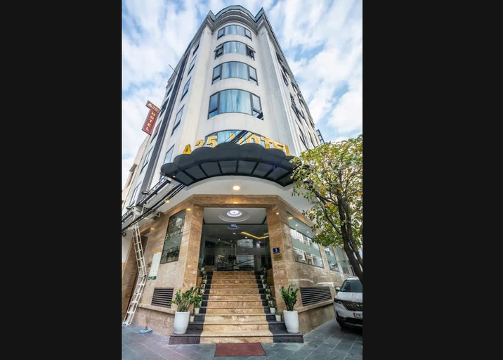 A25 Hotel - 193 Trung Kính 2/23