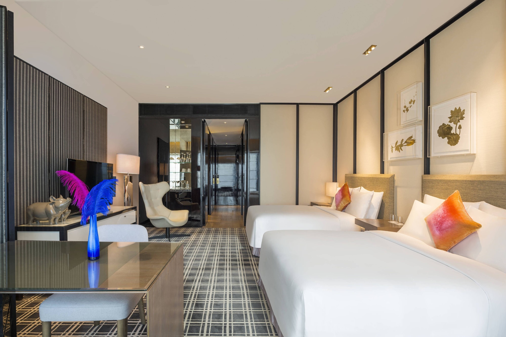 Fabulous, Club, 2 Double Beds, City View