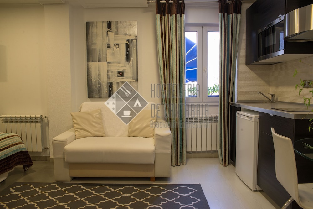 APARTAMENTOS LAS BRISAS 27/49