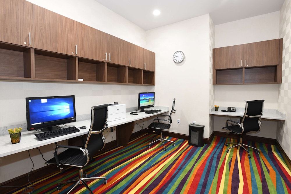 Hilton Garden Inn Jacksonville 8/37