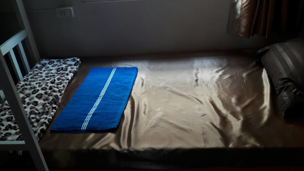 Danee Hostel 30/55