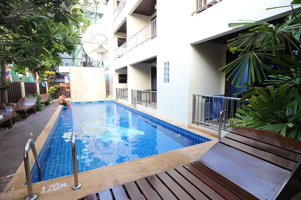 JJ RESIDENCE 35/36