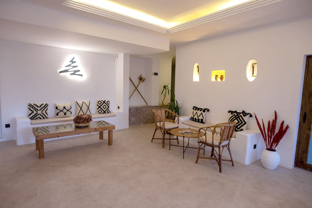 Camlik 87 Hotel Ayvalik 40/63