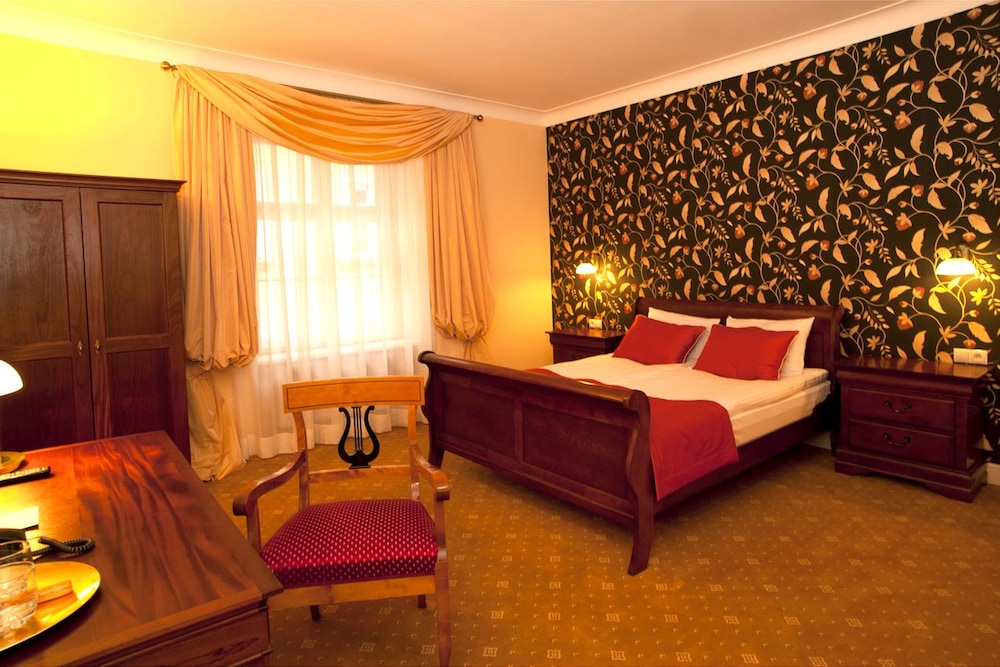 غرفة ديلوكس بسريرين منفصلين، Hotel Kolegiacki 4/6