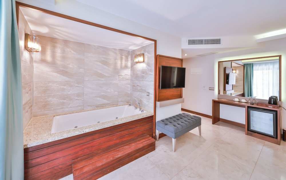 Molino Hotel 50/50