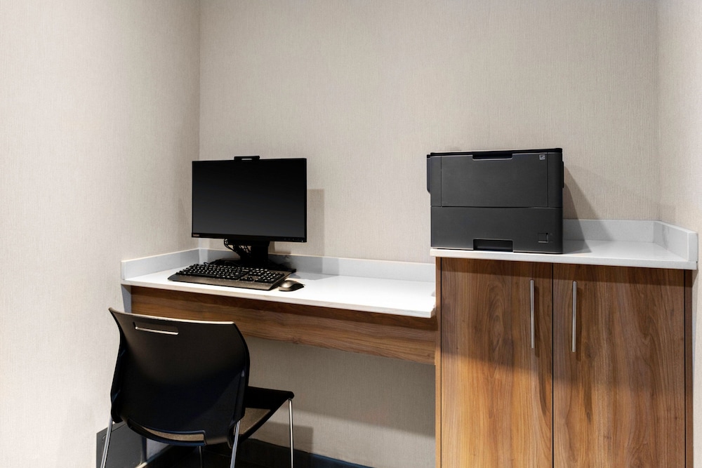 Fairfield Inn & Suites Winnemucca 10/12