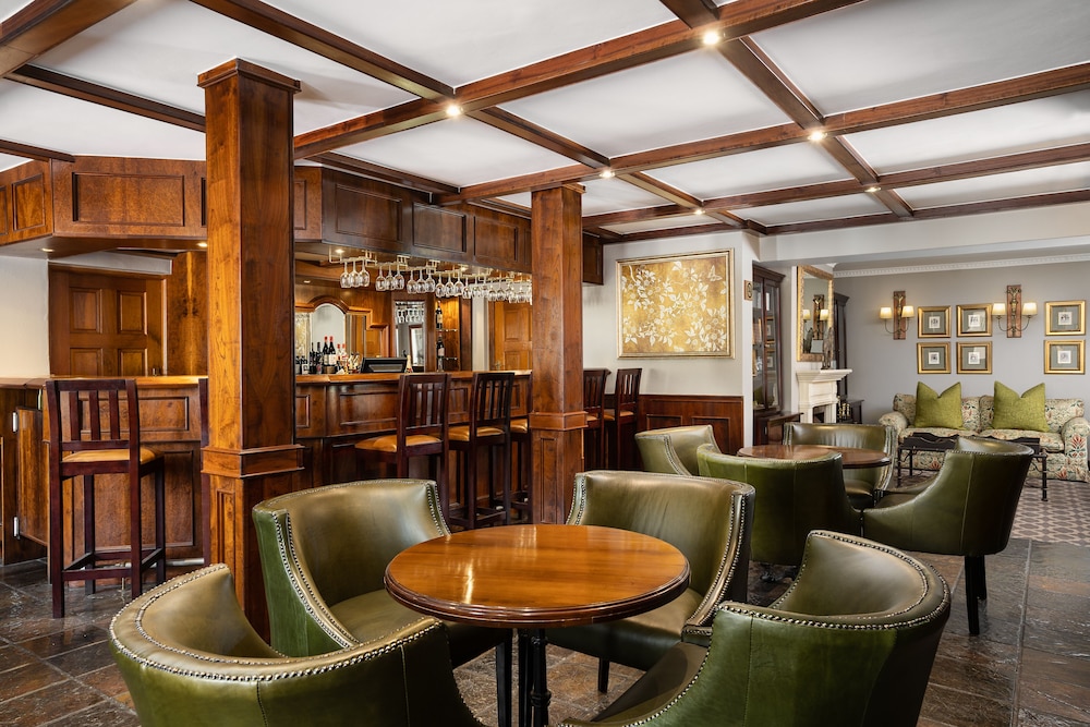 Faircity Falstaff Hotel 42/58