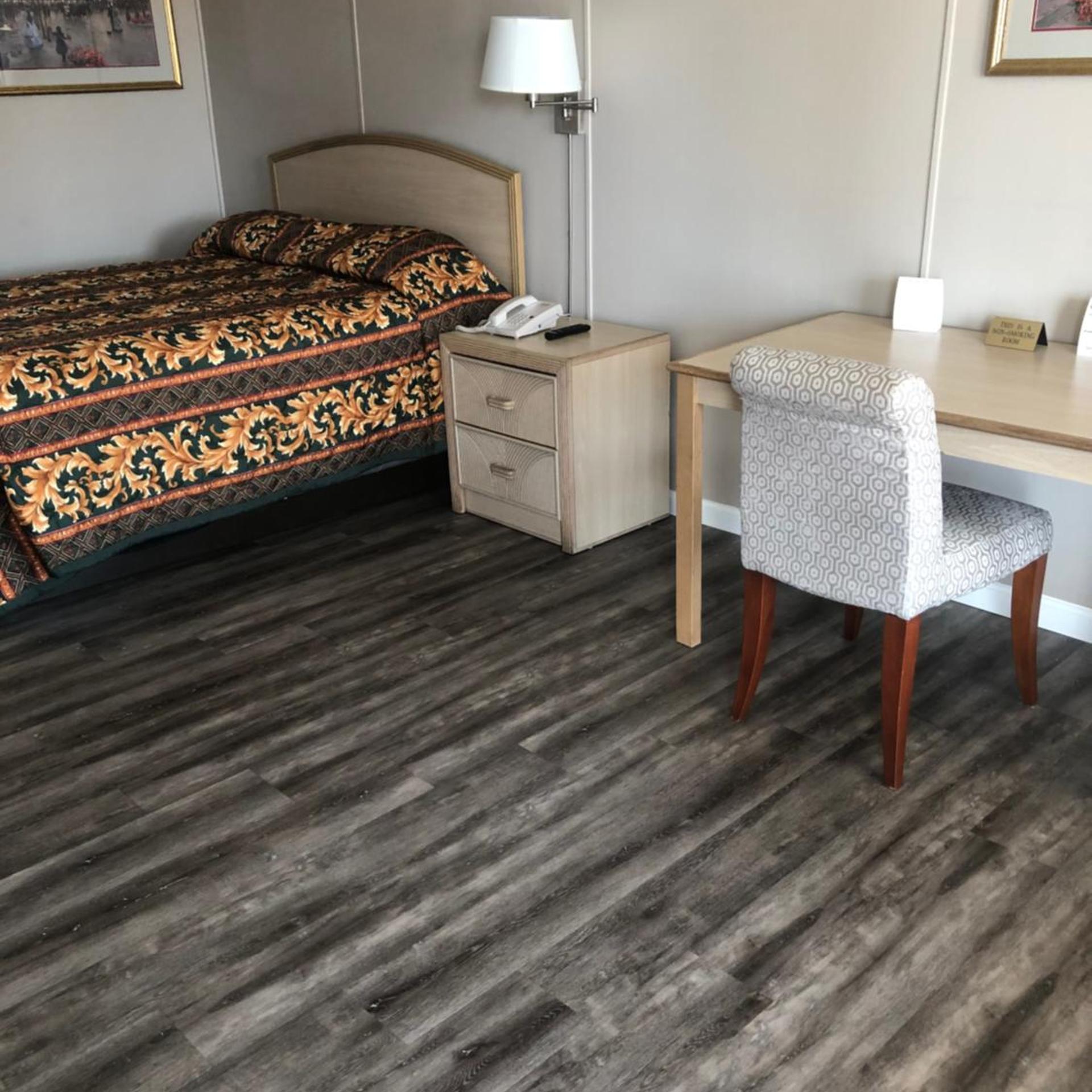 Red Carpet Inn Louisville 21/39