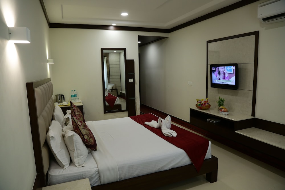 Hotel Bhoomi Residency 10/31
