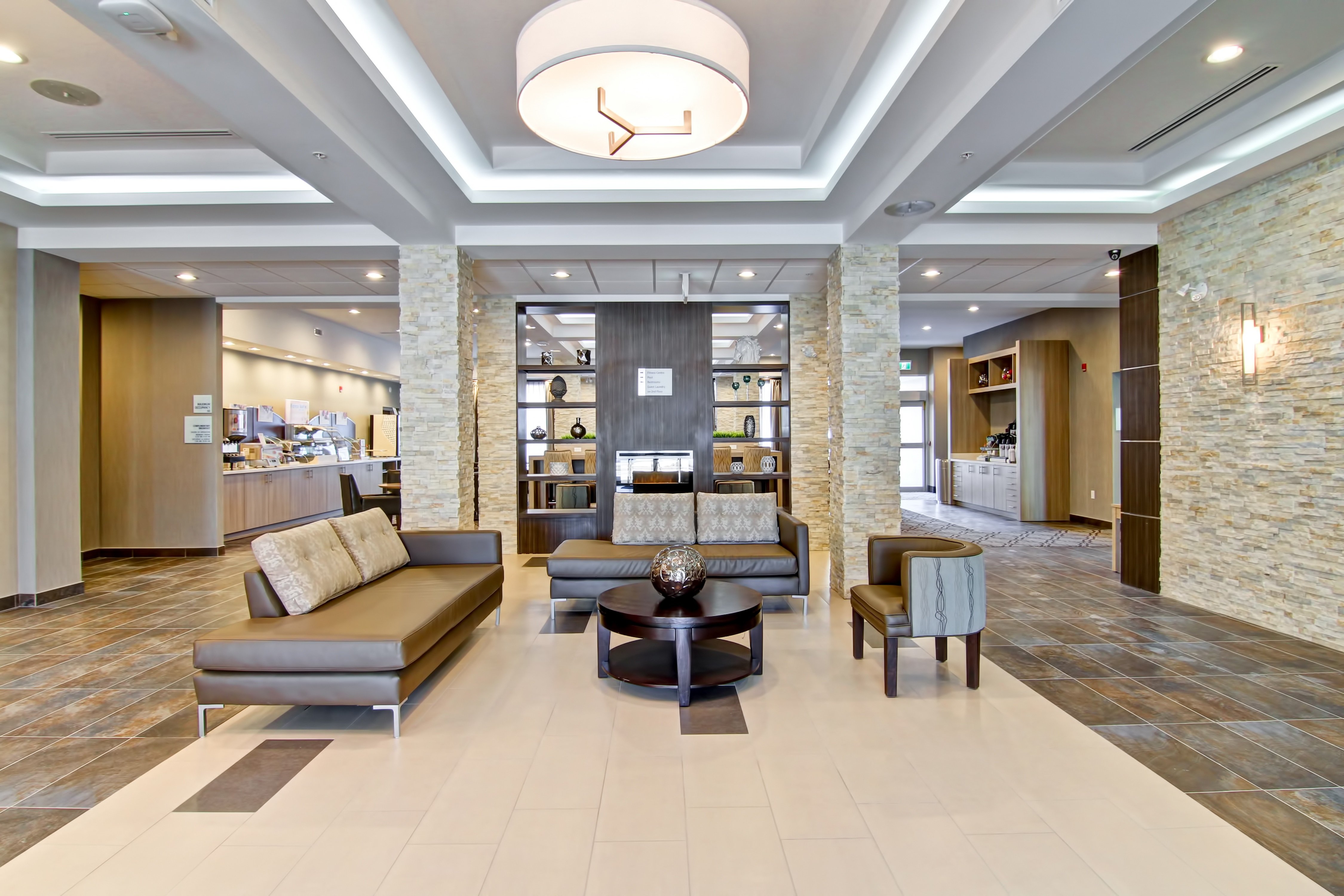 Holiday Inn Express Suites Oshawa Downtown Toronto Area 39/56