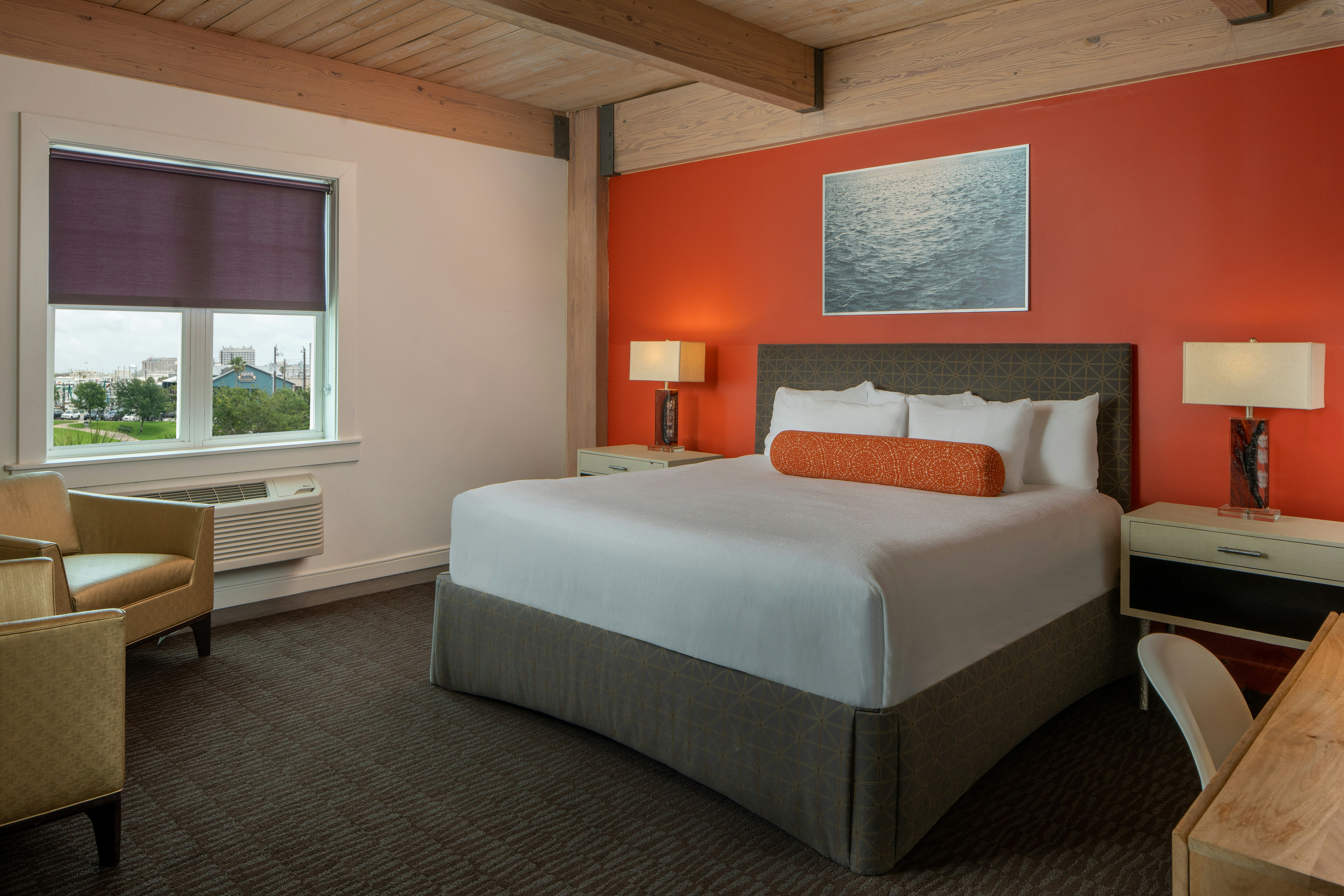 Harbor House Hotel and Marina at Pier 21 3/11