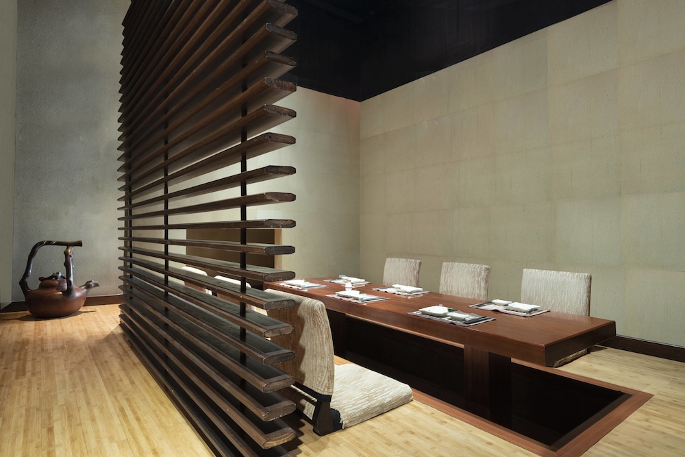 Sheraton Dongguan Hotel 15/35