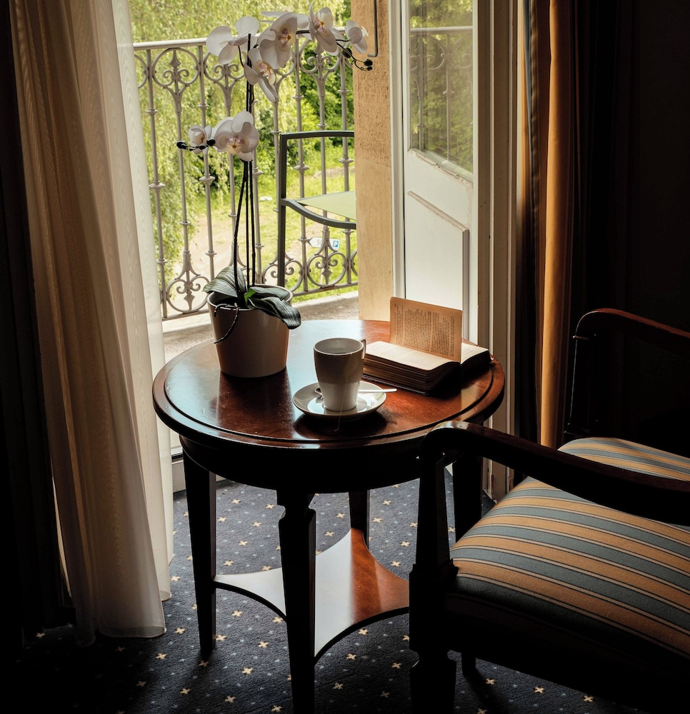 Grand Hotel et Centre Thermal d Yverdon les Bains 38/58