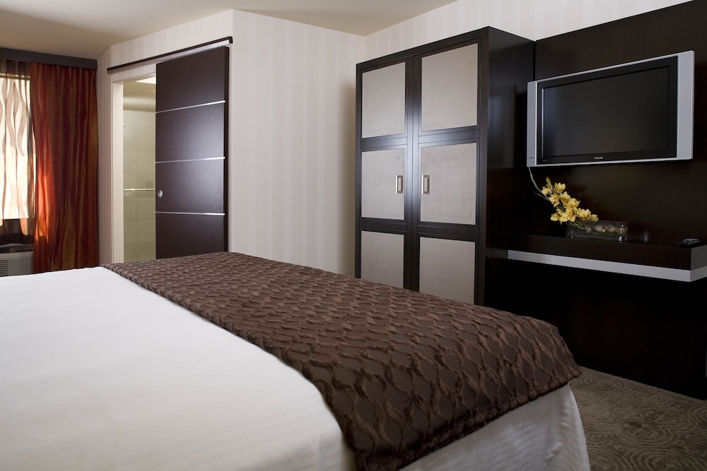 Gold Coast Hotel And Casino 13/58