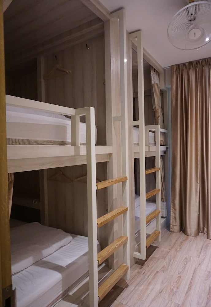 Lady M Hostel At Suvarnabhumi Airport - Female Only 28/49