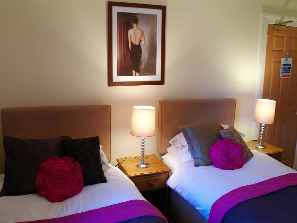 Bay Tree House B Amp B 13/48