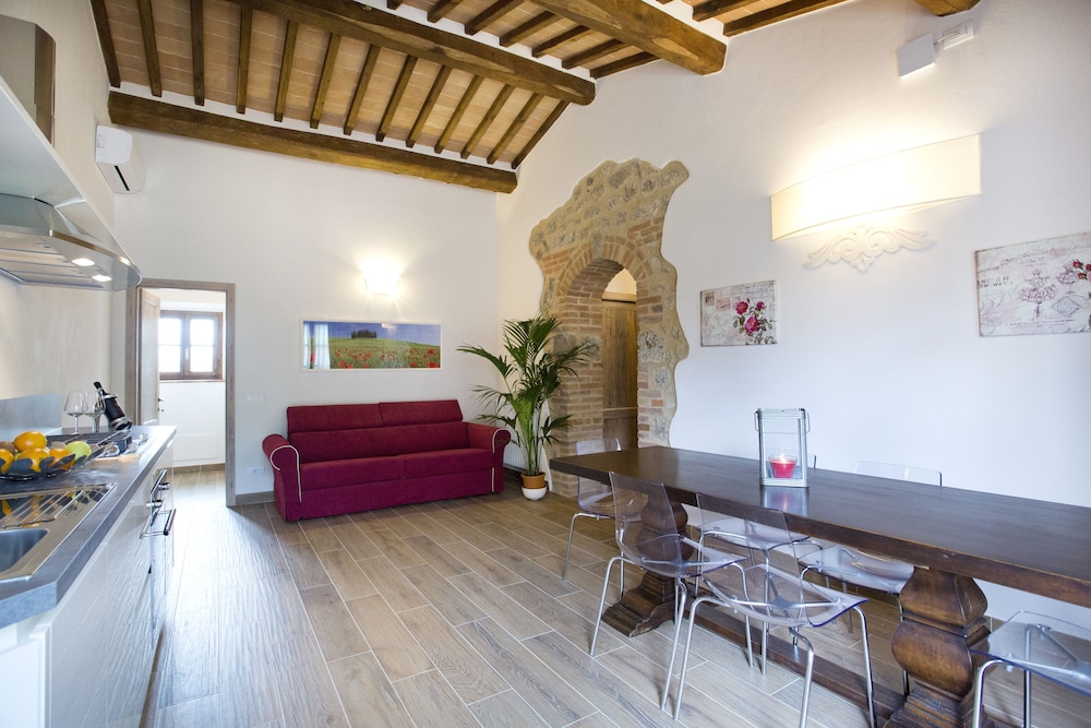 Agriturismo San Galgano 34/50