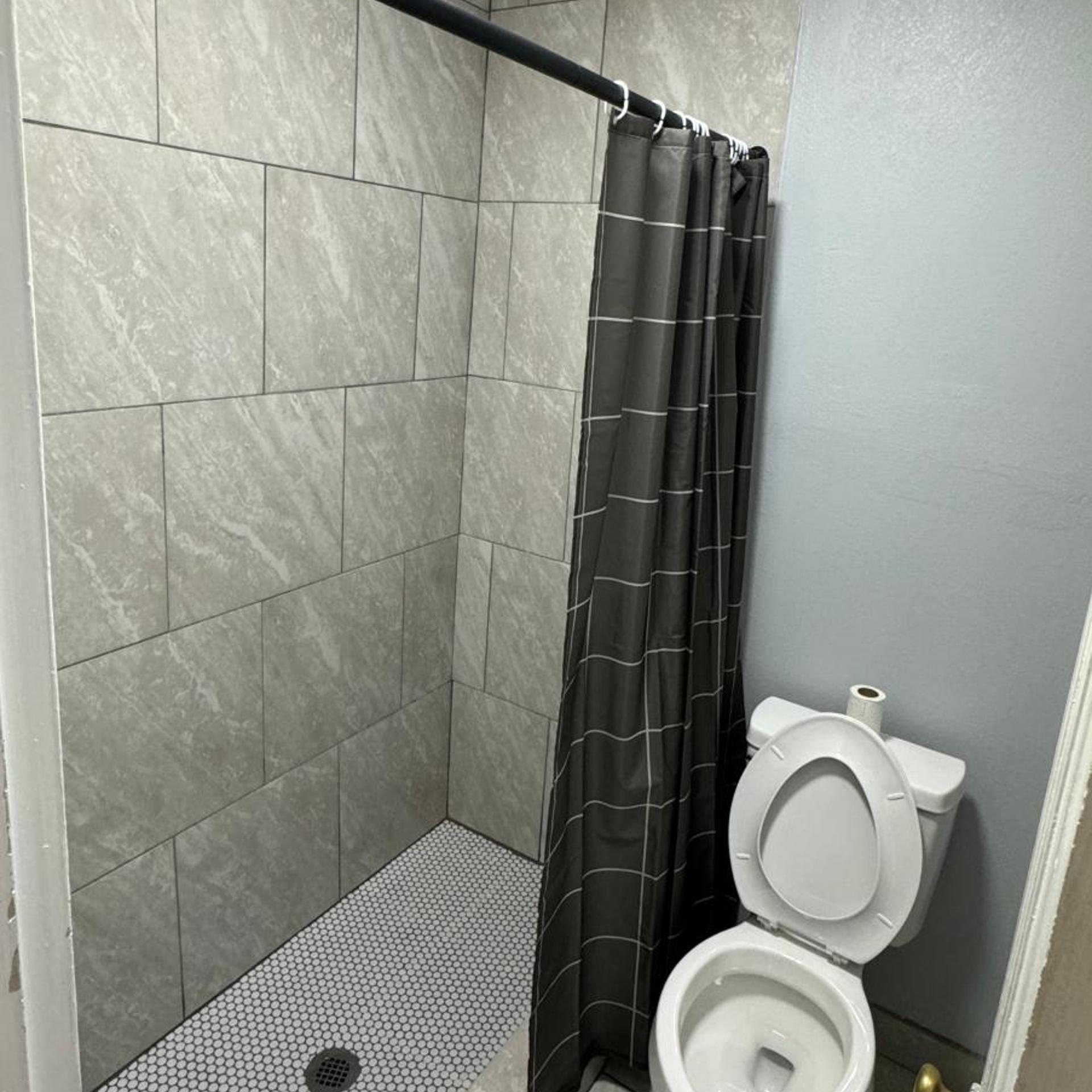 Budget Inn 8/8