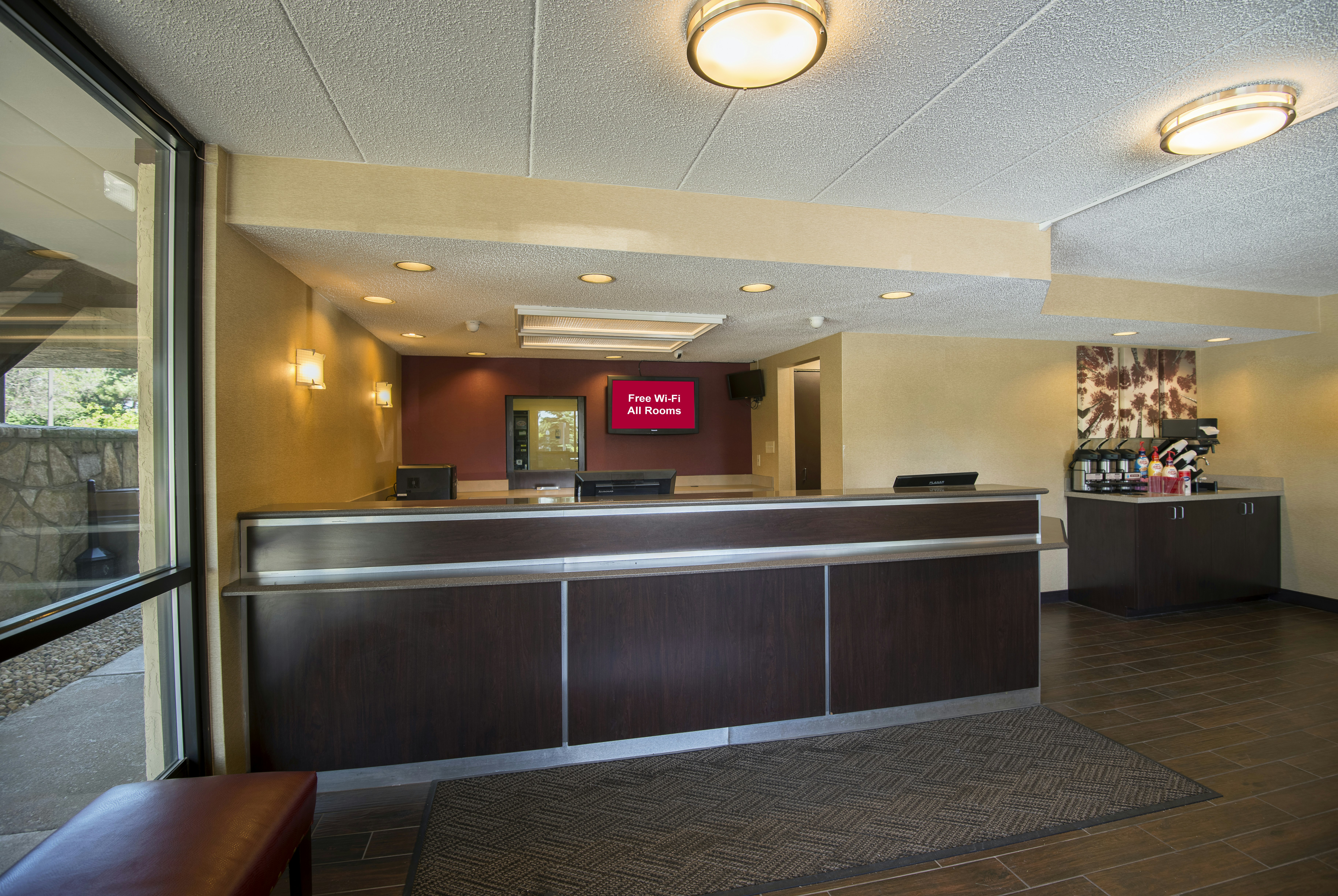 Red Roof Inn Plus Chicago - Willowbrook 11/36