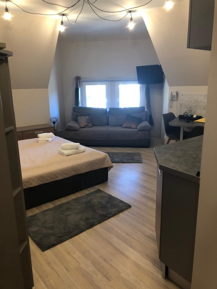 Hotel Bella 29/71