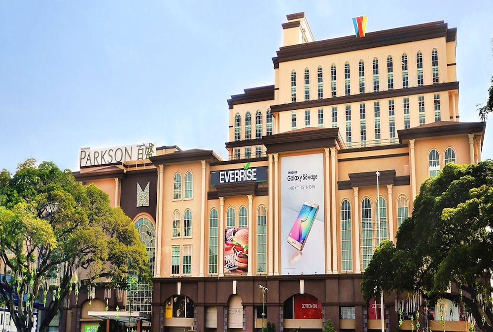 The Waterfront Hotel in KUCHING