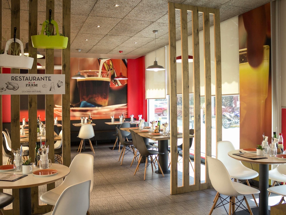 Ibis Sevilla 62/73