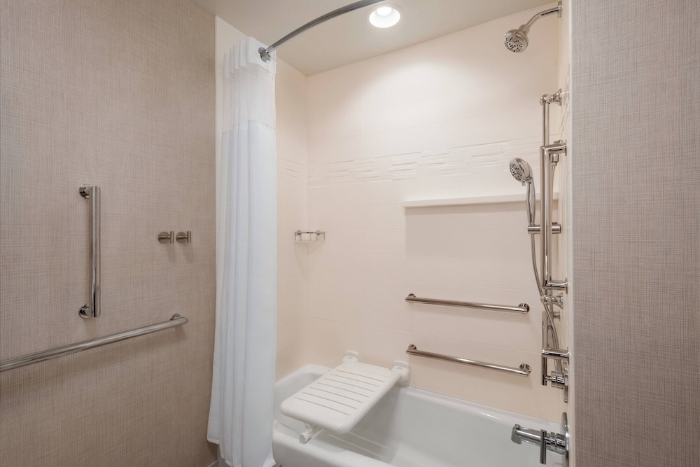 Residence Inn By Marriott Des Moines Ankeny 9/49