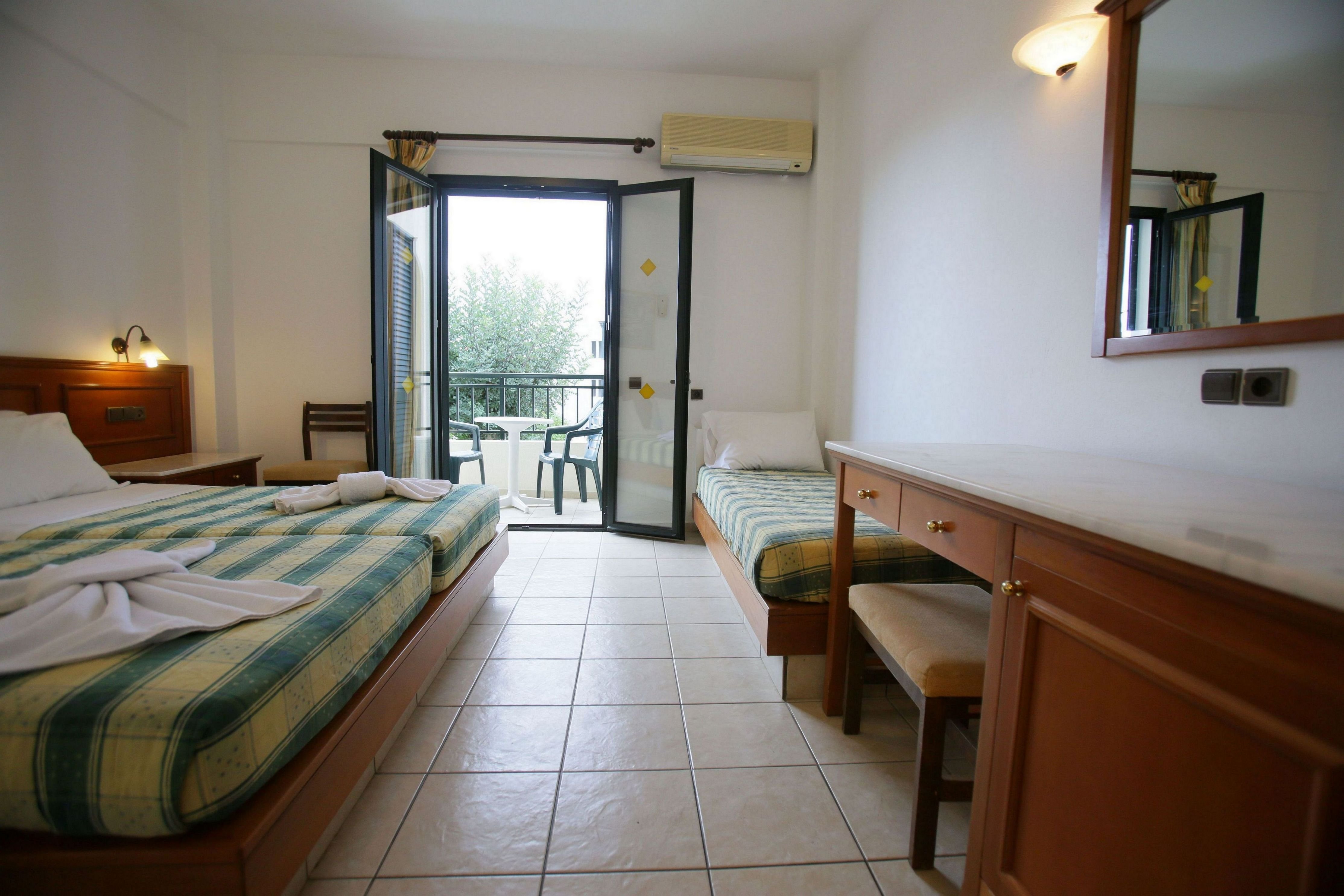 Anastasia Hotel by GHH 4/21