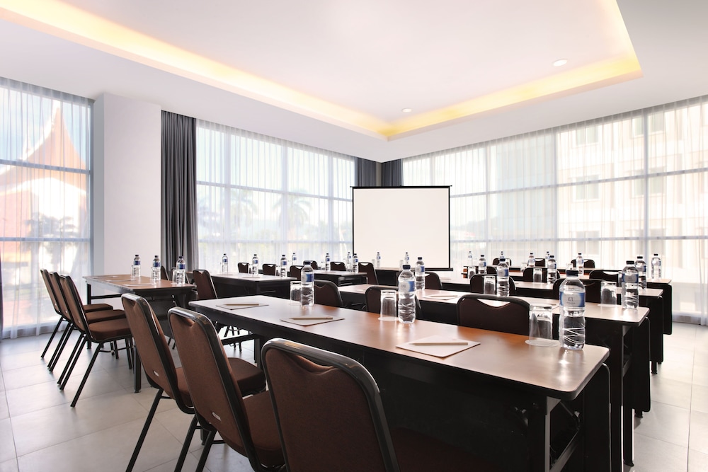 Amaris Hotel Padang 28/32