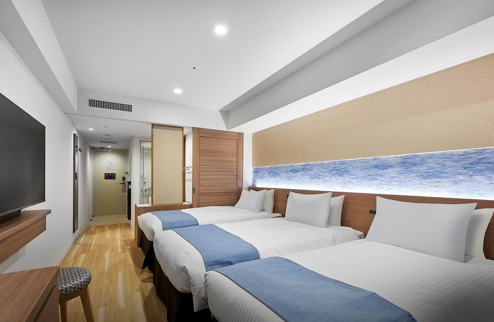 Daiwa Roynet Hotel NAHA-OMOROMACHI PREMIER 13/50
