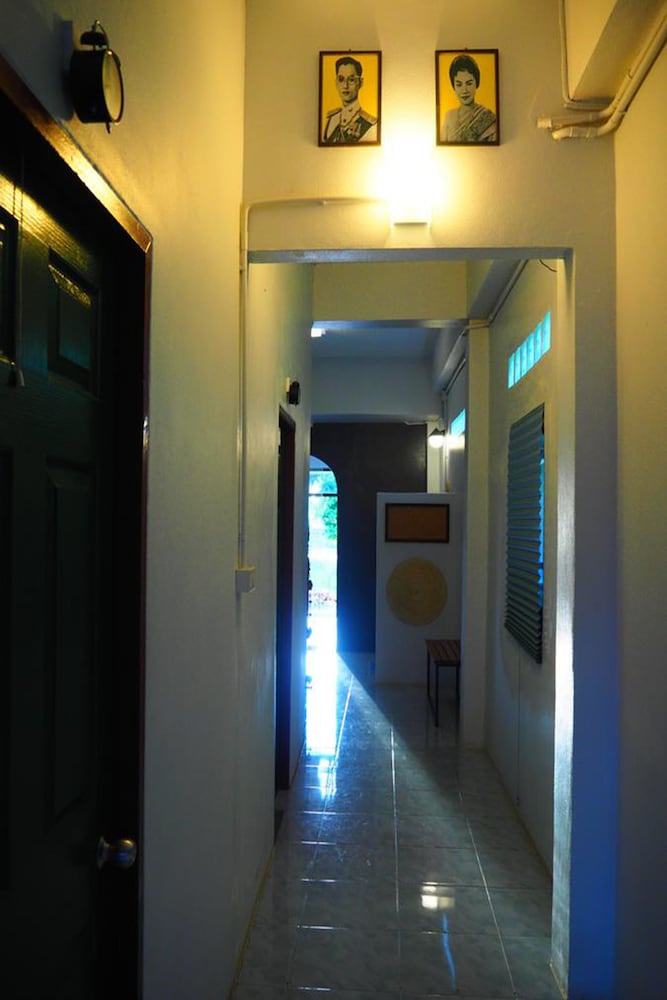 Wayla Hostel - Adults Only 5/22