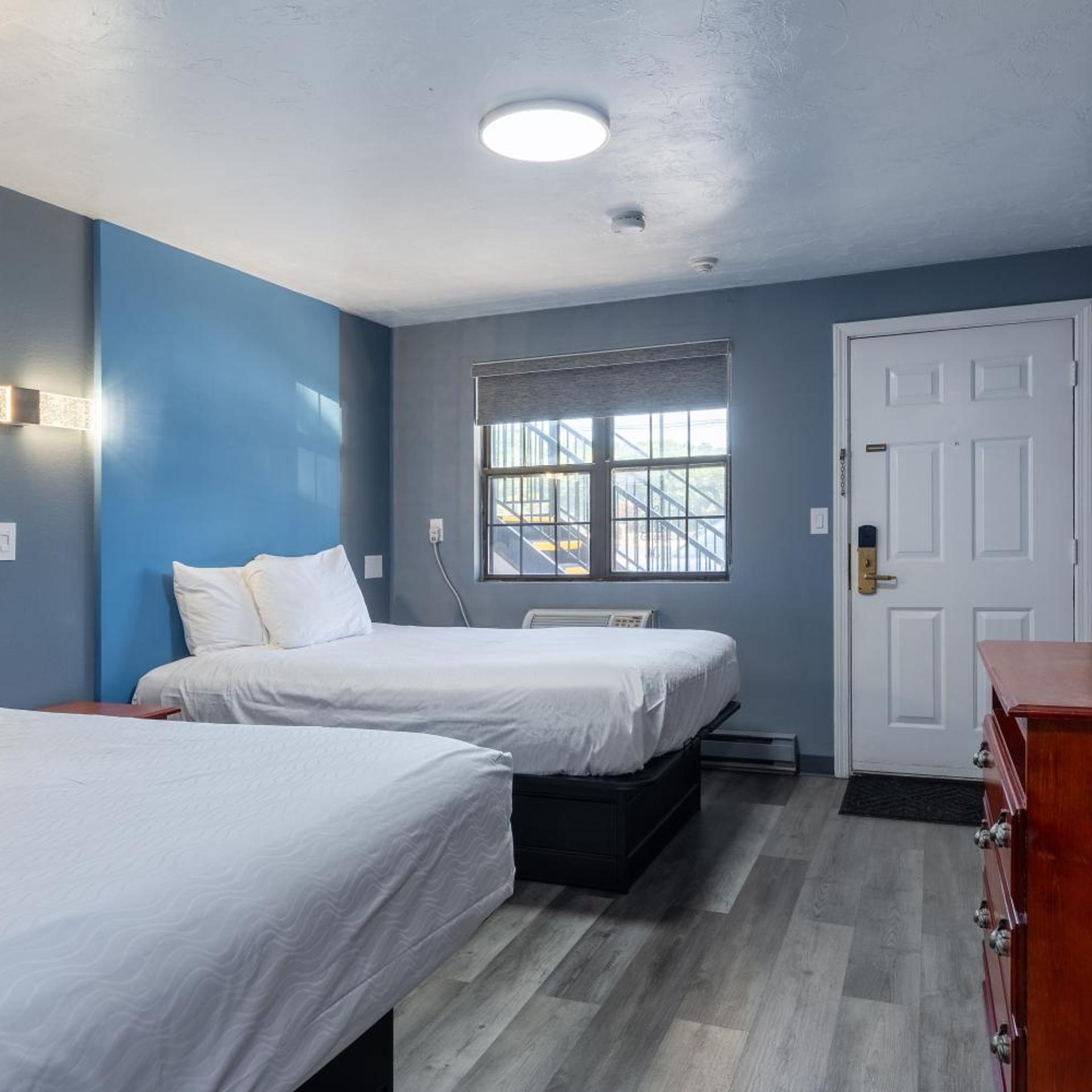 Standard, 2 Queen Beds
