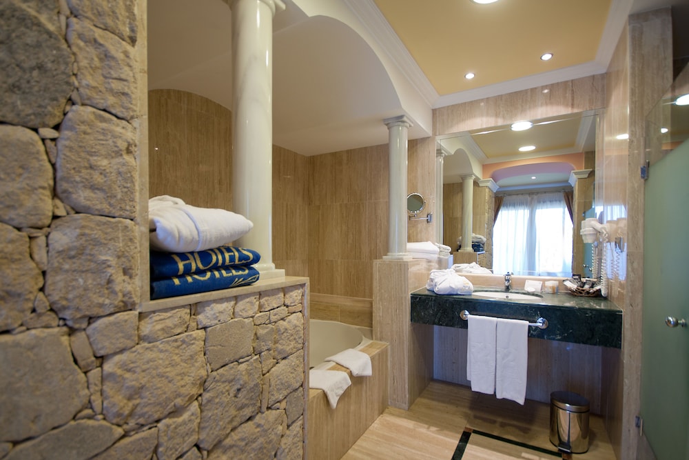 Hotel R2 Rio Calma Spa Wellness & Conference 28/67