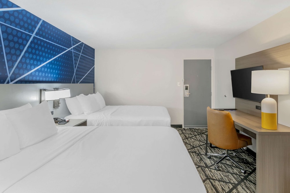 ROOM, 2 QUEEN BEDS, ACCESSIBLE