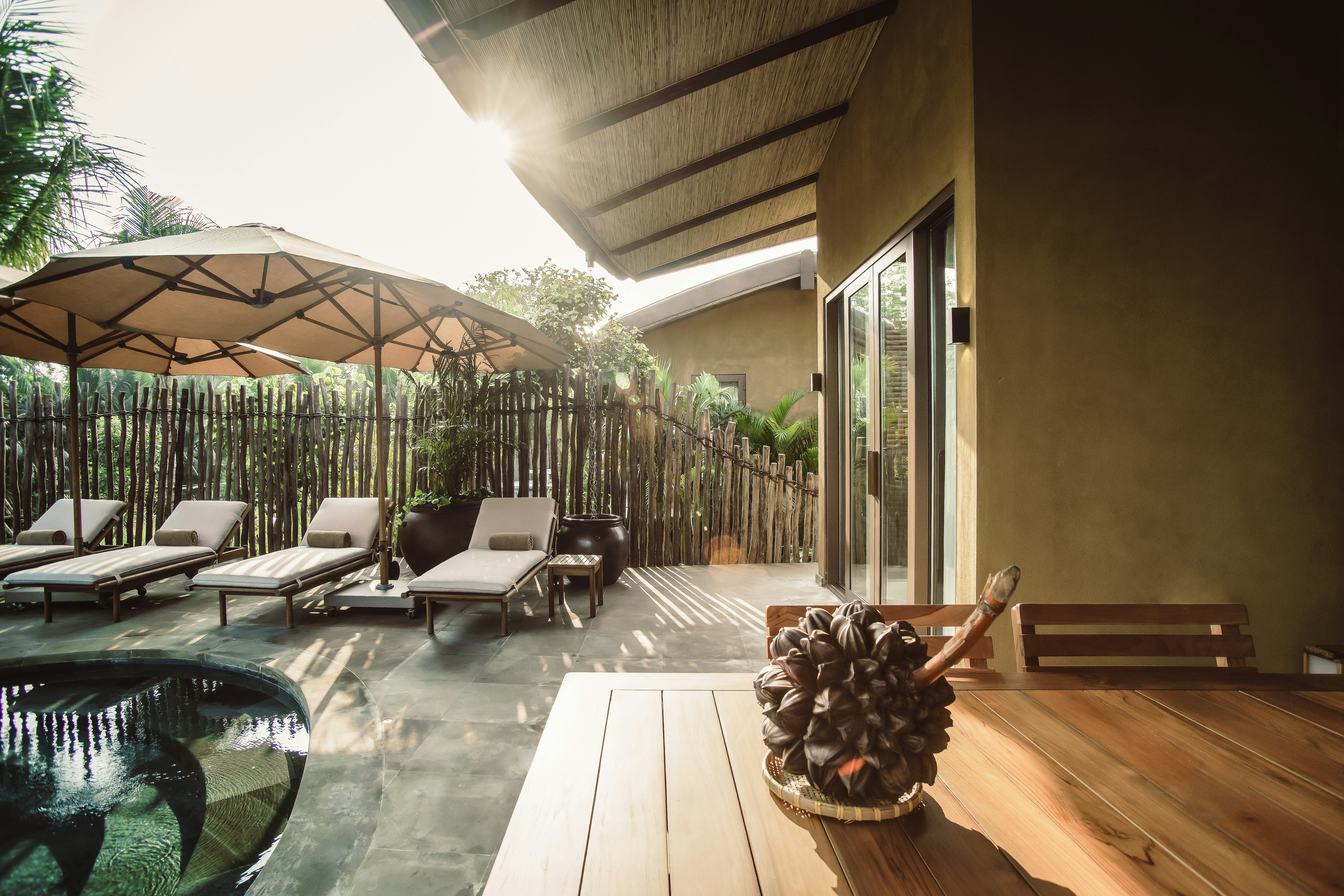 Namia River Retreat 24/50