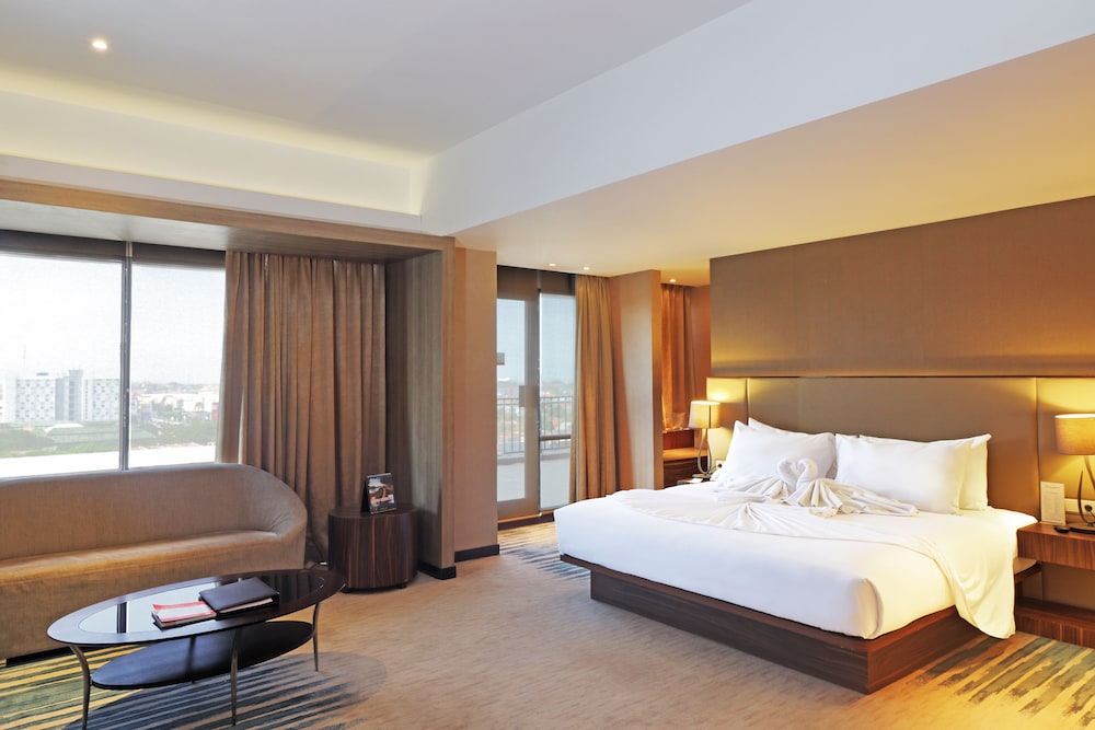 Swiss-Belhotel Cirebon 20/48